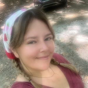 Meet your Posher, Briana